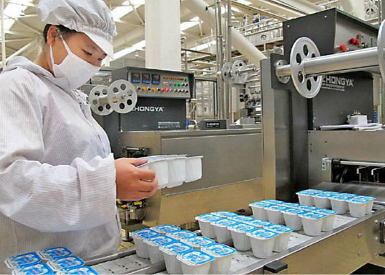 中国 プラスチック コップの酪農場の生産ライン、ヨーグルトの生産ライン装置の乳酸の細菌 サプライヤー